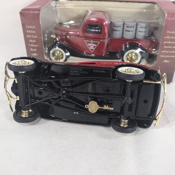 Ford Motor Company 1935 1934 Pickup Liberty Classics Canadian Tire Series 2 No 3 - Picture 6 of 16